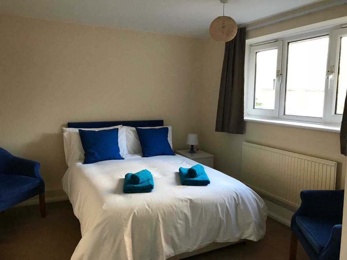 Cozy Apartment In Stratford From 18 Minutes To Central Лондон Екстериор снимка